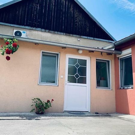 MARE Apartmant Belgrado Exterior foto